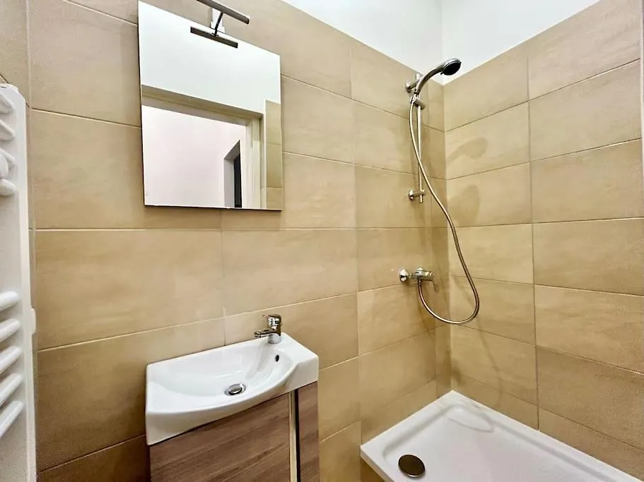 15 Min To Center - Free Parking - Sunny & Quiet Appartamento Vienna Austria